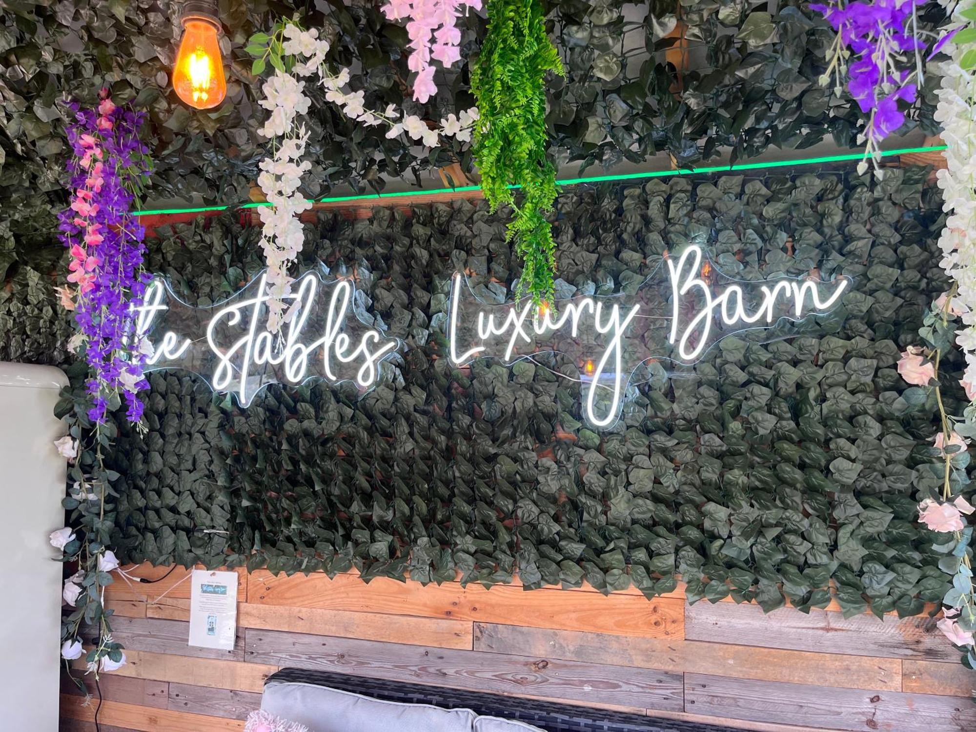 The Stables Luxury House With Hot Tub Apartment York Ngoại thất bức ảnh